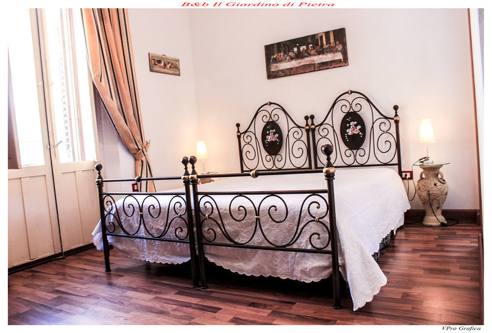 Il Giardino Di Pietra Bed and Breakfast Noto Exteriör bild